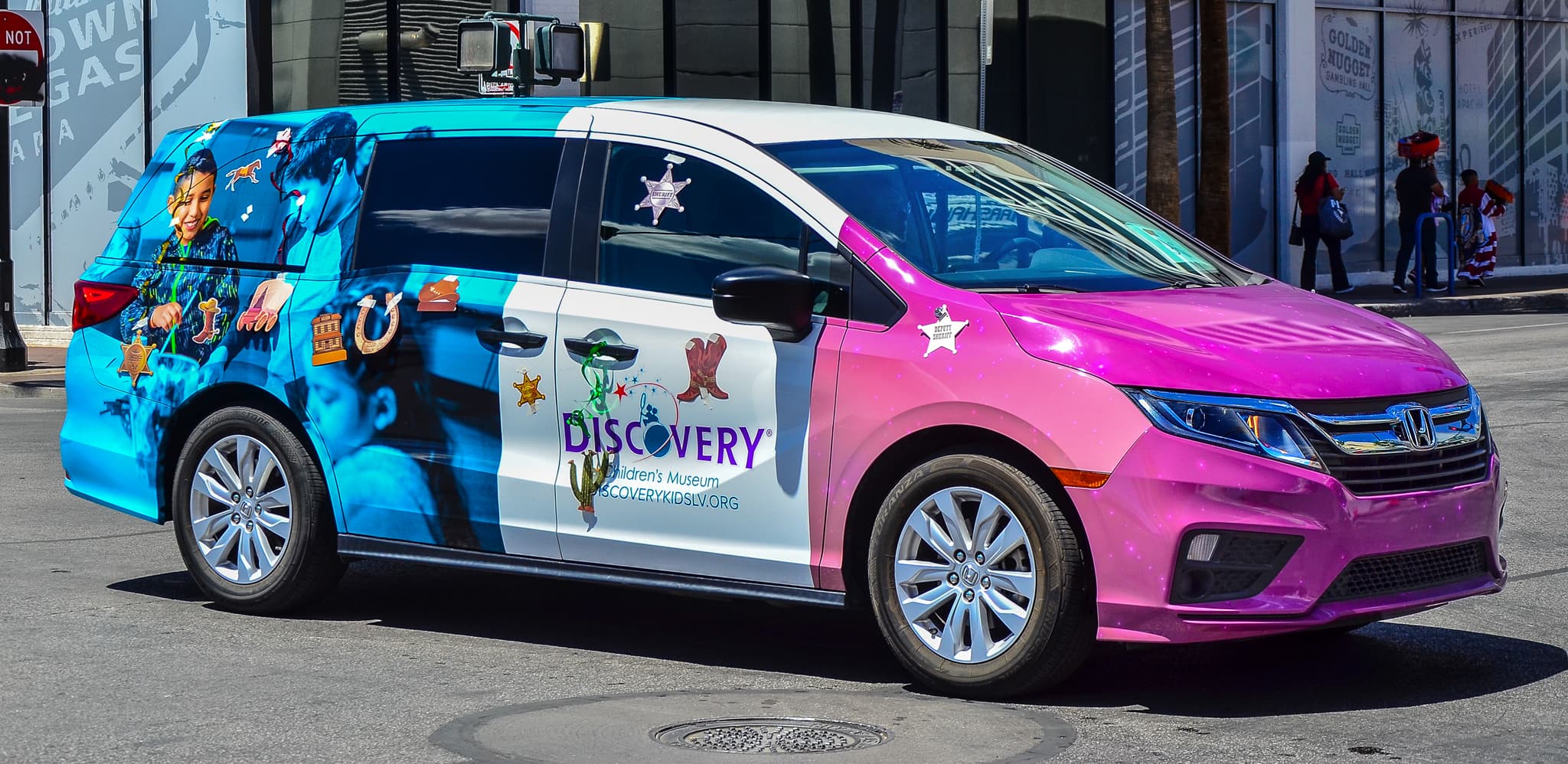 Children playing in a colorful indoor museum in Las Vegas